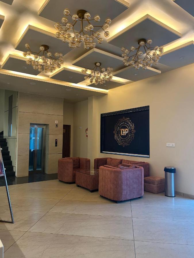 The Imperial Prime Clarks Inn Suites, Bhilwara Exterior foto